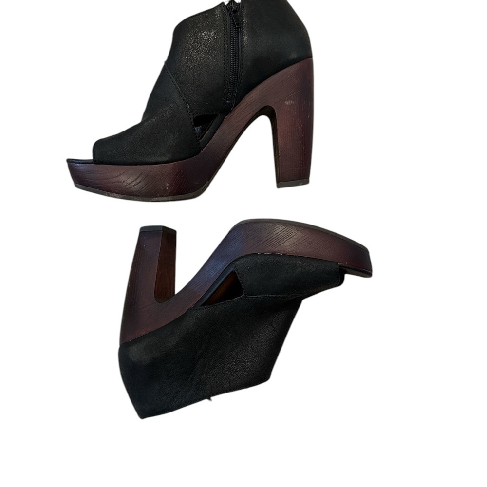 Lucky Brand Black Sandals size 8 - Picture 4 of 8